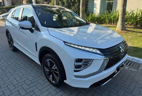 MITSUBISHI ECLIPSE CROSS 1.5 MIVEC TURBO GASOLINA HPE-S CVT